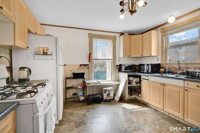 11 Addison Street, Bristol, CT 06010