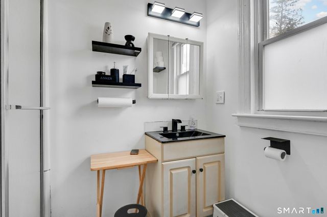 11 Addison Street, Bristol, CT 06010