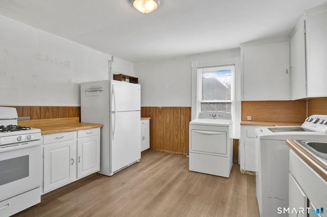 11 Addison Street, Bristol, CT 06010