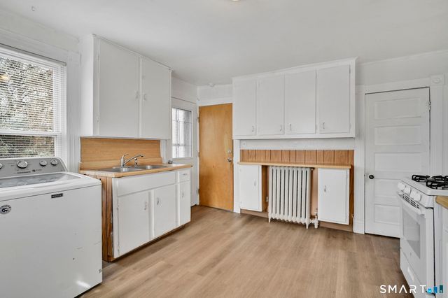 11 Addison Street, Bristol, CT 06010