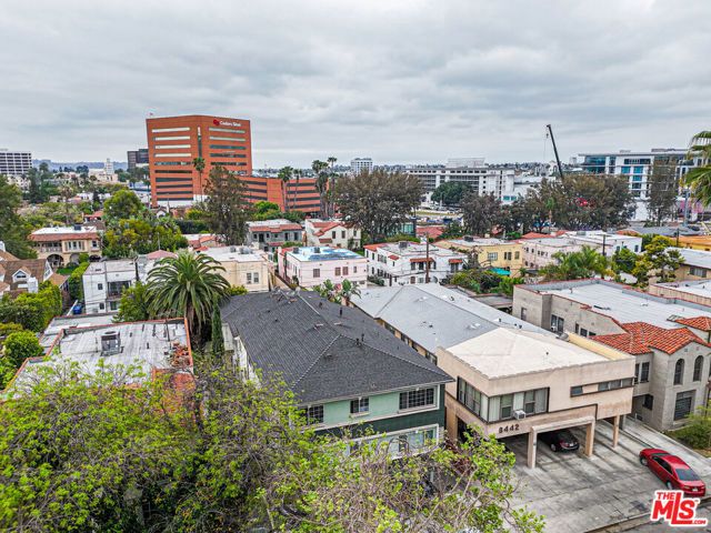 8436 Blackburn Avenue, Los Angeles, CA 90048