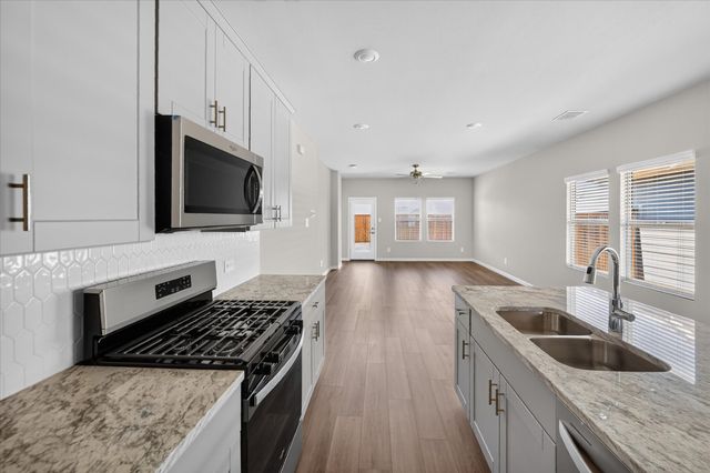 3520 Bridgeport Drive, Farmersville, TX 75442