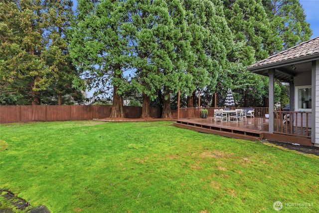 8124 Hidden Valley Drive SE, Lacey, WA 98503