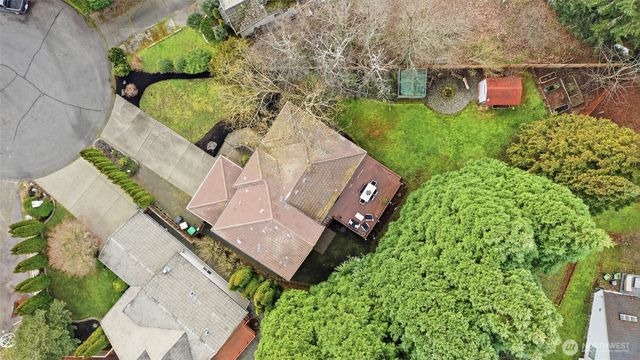 8124 Hidden Valley Drive SE, Lacey, WA 98503