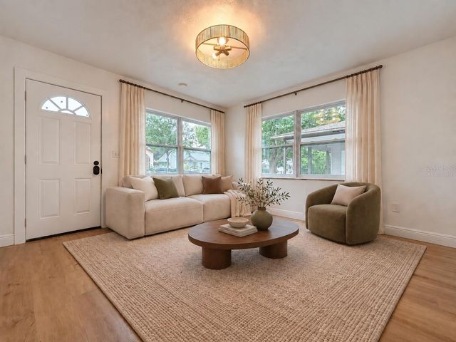 3316 W NASSAU STREET, Tampa, FL 33607