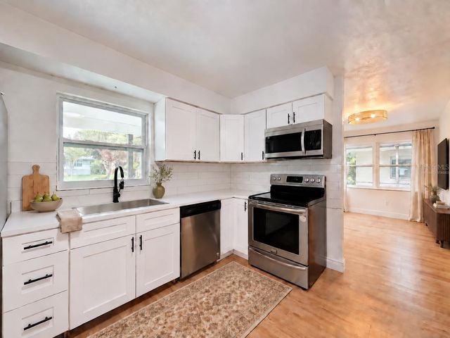 3316 W NASSAU STREET, Tampa, FL 33607