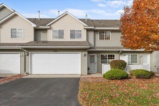 2456 Yellowstone Drive 122, Hastings, MN 55033