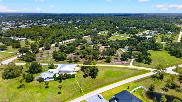 Corner School Ln and Wood St, Fort Myers, FL 33905