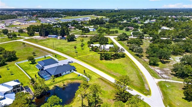 Corner School Ln and Wood St, Fort Myers, FL 33905