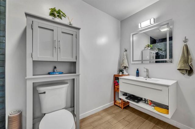 100 ROSS LAKE LANE, Sanford, FL 32771