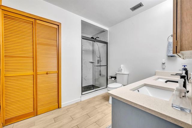 100 ROSS LAKE LANE, Sanford, FL 32771