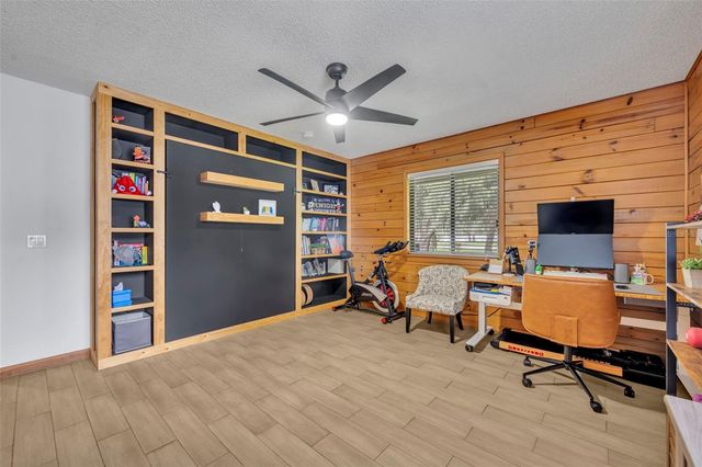 100 ROSS LAKE LANE, Sanford, FL 32771