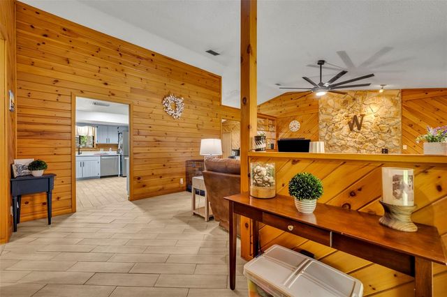 100 ROSS LAKE LANE, Sanford, FL 32771