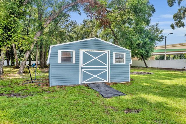 100 ROSS LAKE LANE, Sanford, FL 32771