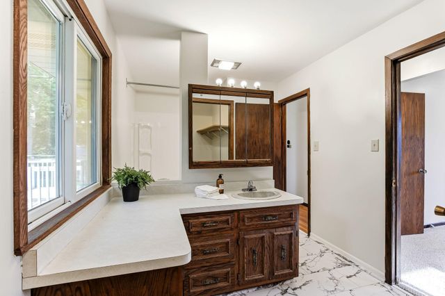 6481 Rath Drive, Woodbury, MN 55125