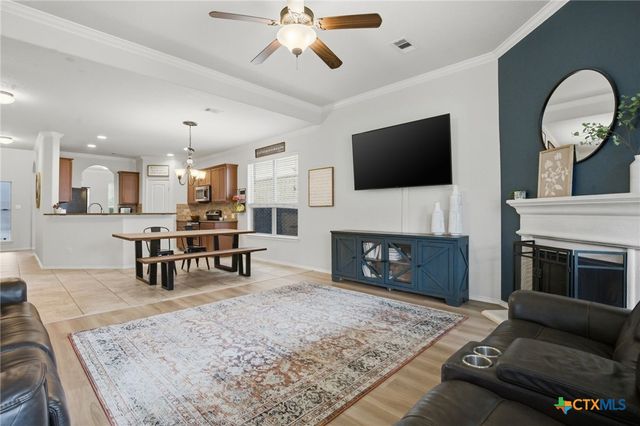 6321 Iris Run, New Braunfels, TX 78132