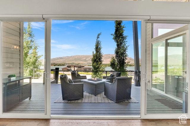 6339 E QUAIL LN, Huntsville, UT 84317