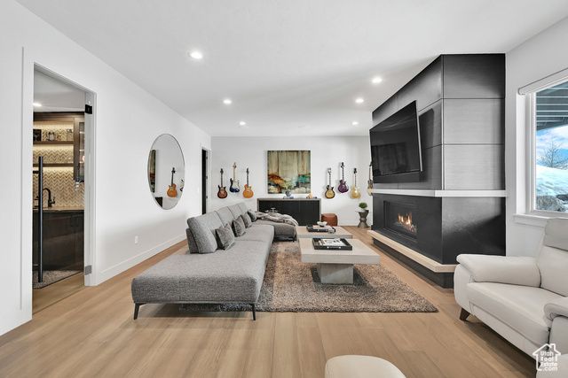 6339 E QUAIL LN, Huntsville, UT 84317