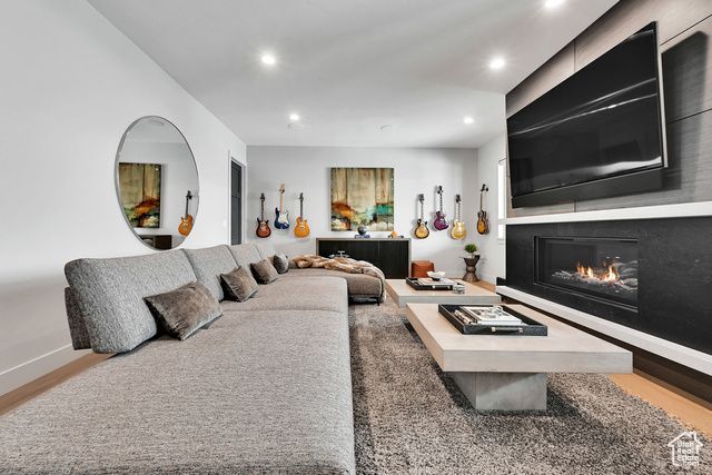 6339 E QUAIL LN, Huntsville, UT 84317