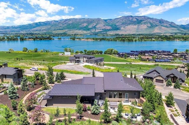 6339 E QUAIL LN, Huntsville, UT 84317