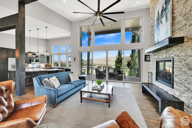 6339 E QUAIL LN, Huntsville, UT 84317