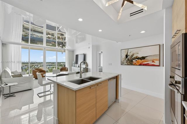 1 N Ocean Blvd 1513, Pompano Beach, FL 33062