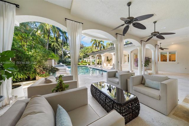 8400 SW 52nd Ave, Miami, FL 33143