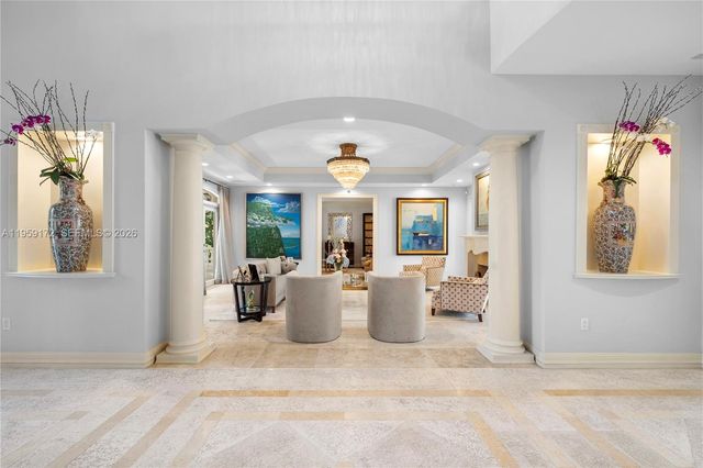 8400 SW 52nd Ave, Miami, FL 33143