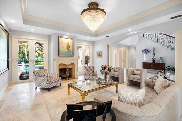 8400 SW 52nd Ave, Miami, FL 33143