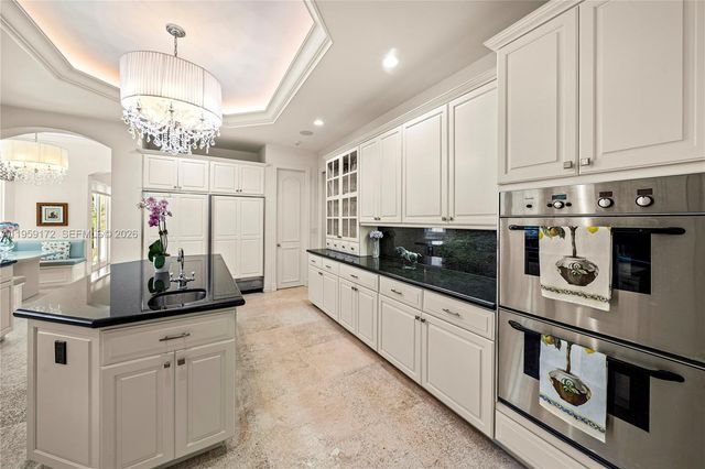 8400 SW 52nd Ave, Miami, FL 33143