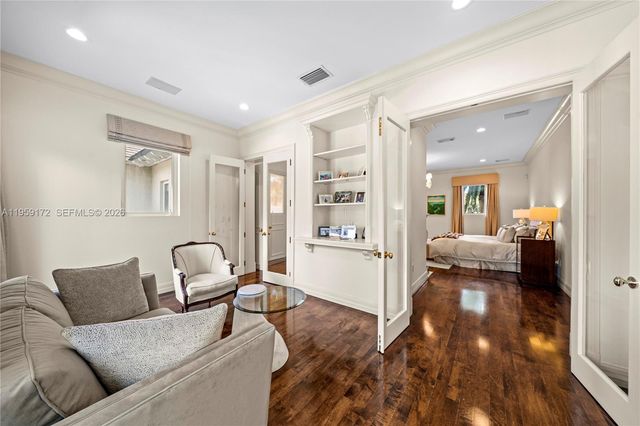 8400 SW 52nd Ave, Miami, FL 33143