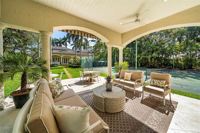 8400 SW 52nd Ave, Miami, FL 33143