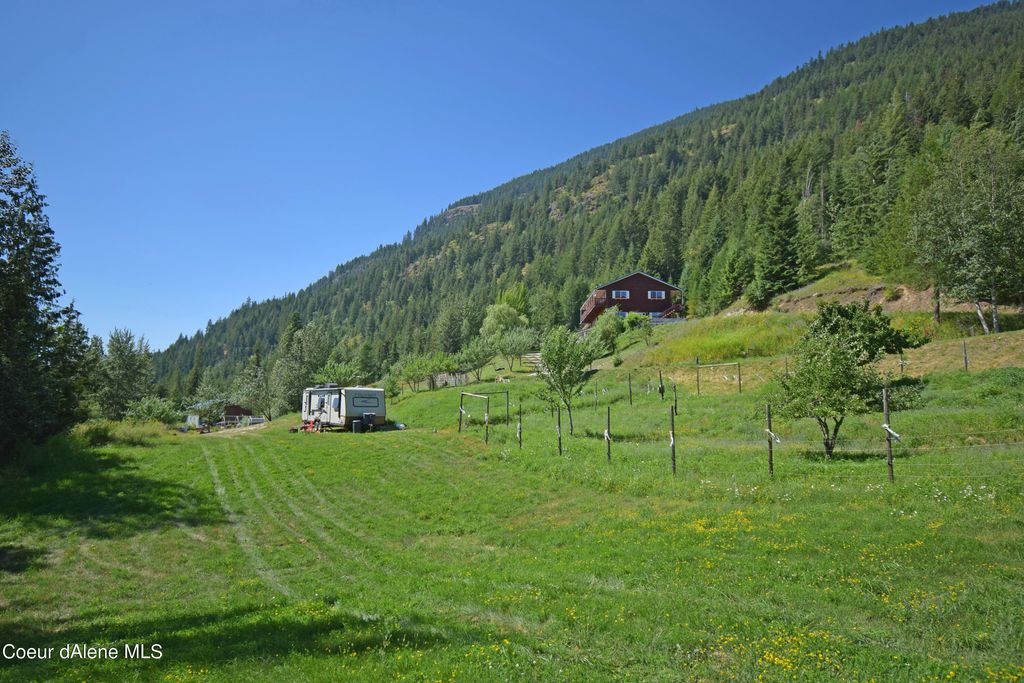 4456 W Side Rd, Bonners Ferry, ID 83805 photo 27
