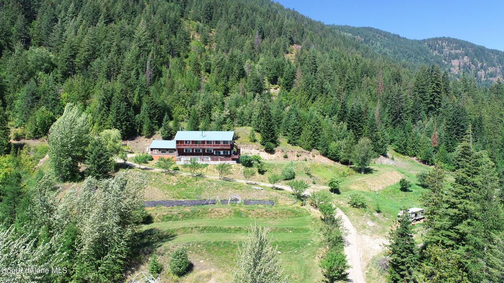 4456 W Side Rd, Bonners Ferry, ID 83805 photo 3