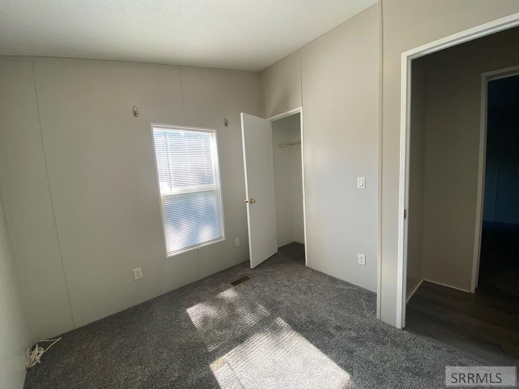 Image 20 of property listing at 194/196 W Center Street, Blackfoot, ID 83221