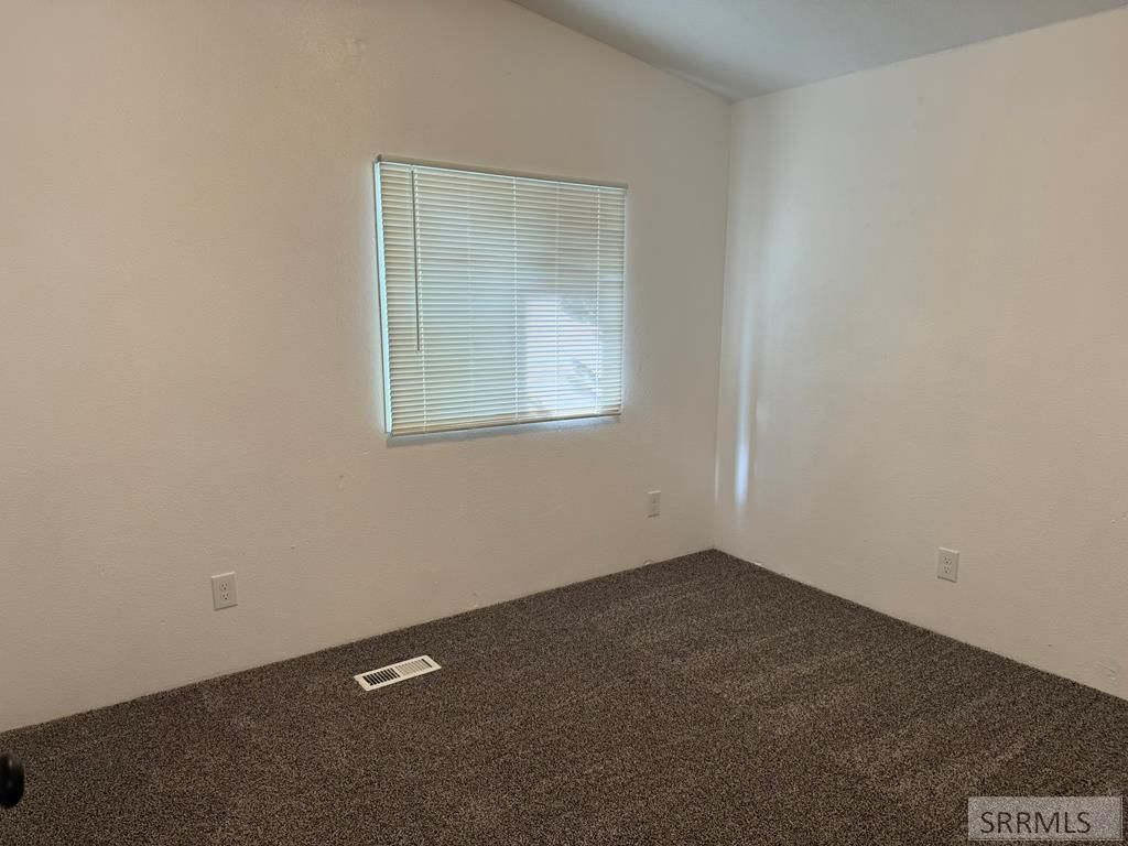 Image 26 of property listing at 194/196 W Center Street, Blackfoot, ID 83221