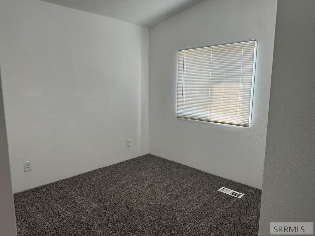 Image 27 of property listing at 194/196 W Center Street, Blackfoot, ID 83221