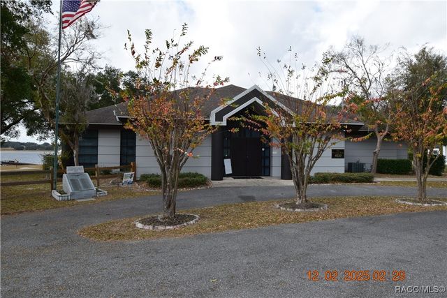 4130 SW Deepwater Court, Dunnellon, FL 34431