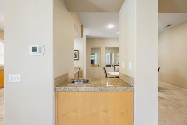 285 Kavenish Drive, Rancho Mirage, CA 92270