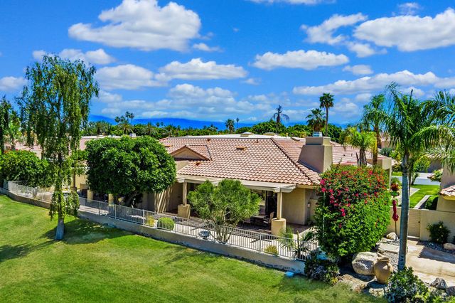 285 Kavenish Drive, Rancho Mirage, CA 92270