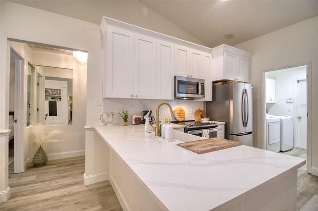 957 EDGEHILL DRIVE, Palm Harbor, FL 34684