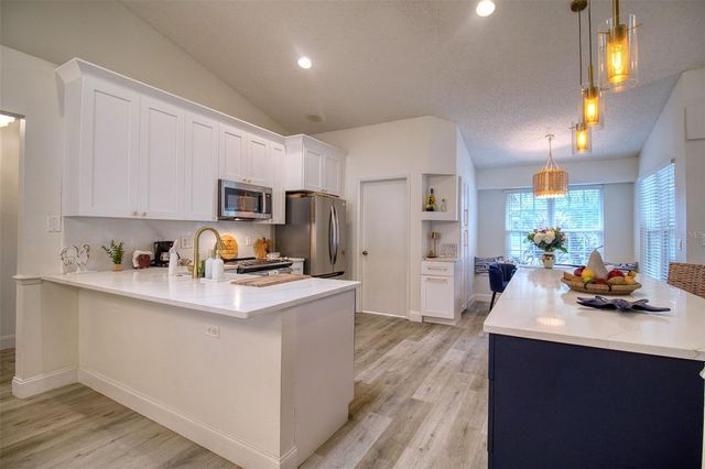 957 EDGEHILL DRIVE, Palm Harbor, FL 34684