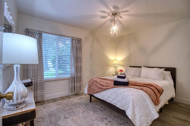 957 EDGEHILL DRIVE, Palm Harbor, FL 34684
