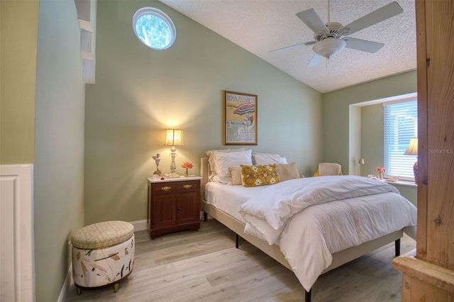 957 EDGEHILL DRIVE, Palm Harbor, FL 34684