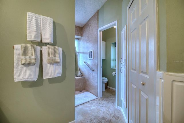 957 EDGEHILL DRIVE, Palm Harbor, FL 34684