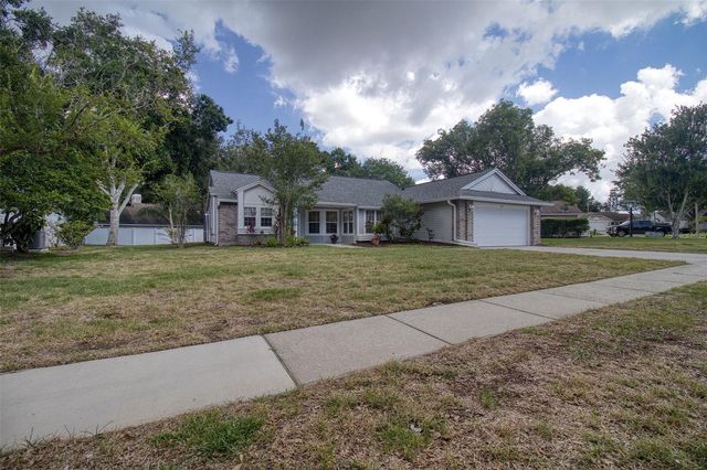 957 EDGEHILL DRIVE, Palm Harbor, FL 34684