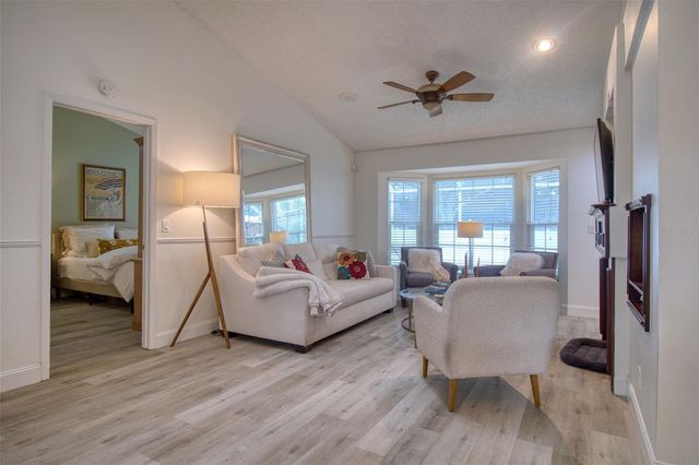 957 EDGEHILL DRIVE, Palm Harbor, FL 34684