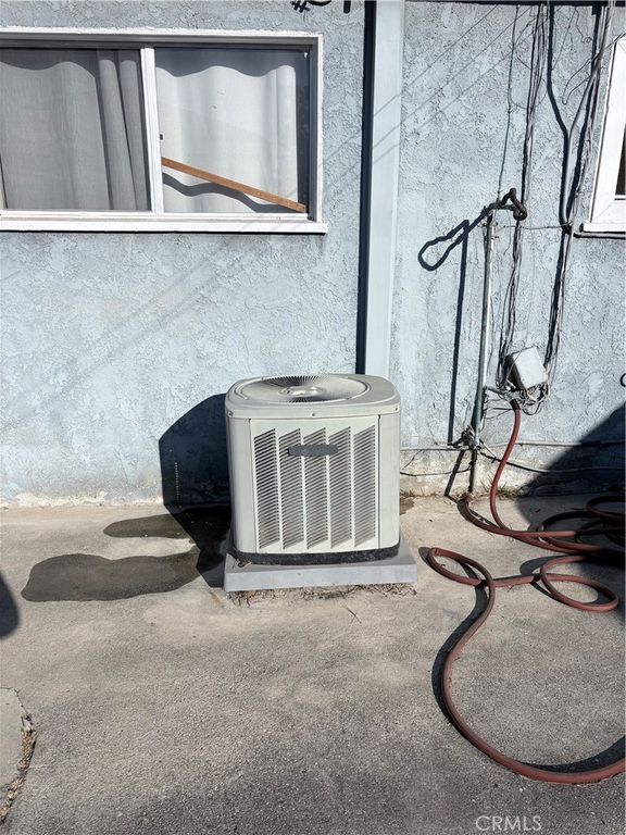 14119 S Zamora, Compton, CA 90222 — photo 2