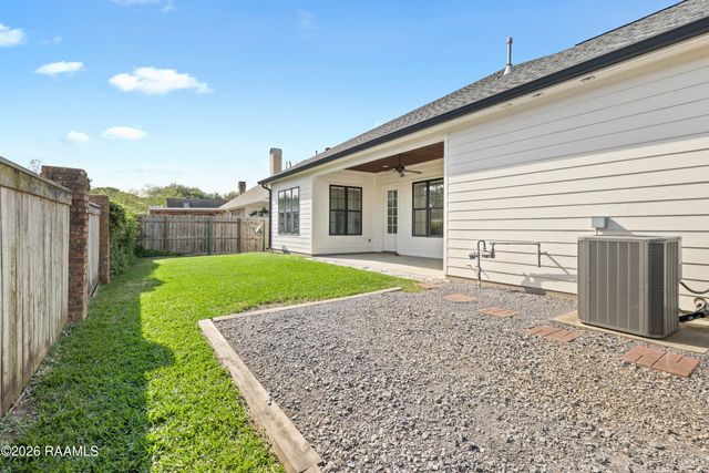 108 Middleburg Drive, Lafayette, LA 70508