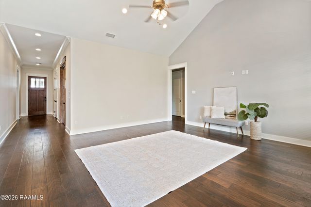 108 Middleburg Drive, Lafayette, LA 70508